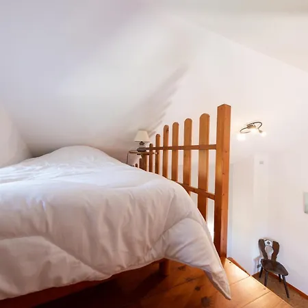 Au Champ Fleuri Apartament