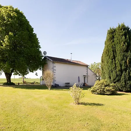 Apartament Au Champ Fleuri